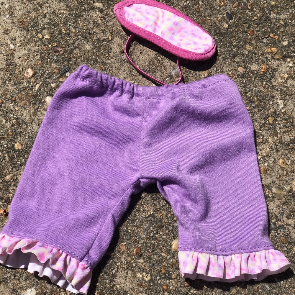 Doll night clothes